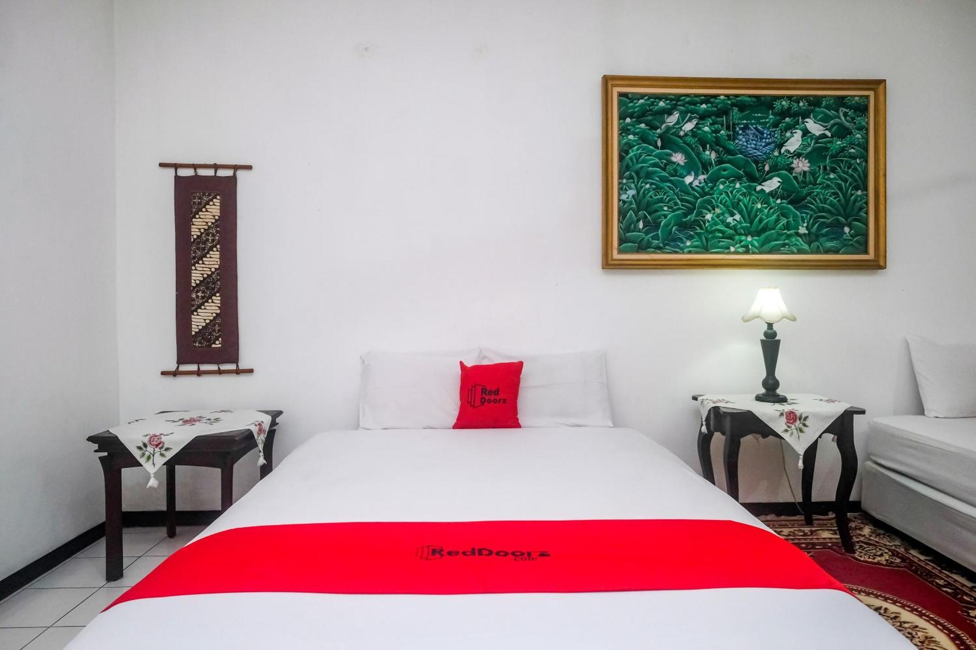Reddoorz Syariah At Griya Raharja 클라텐 외부 사진
