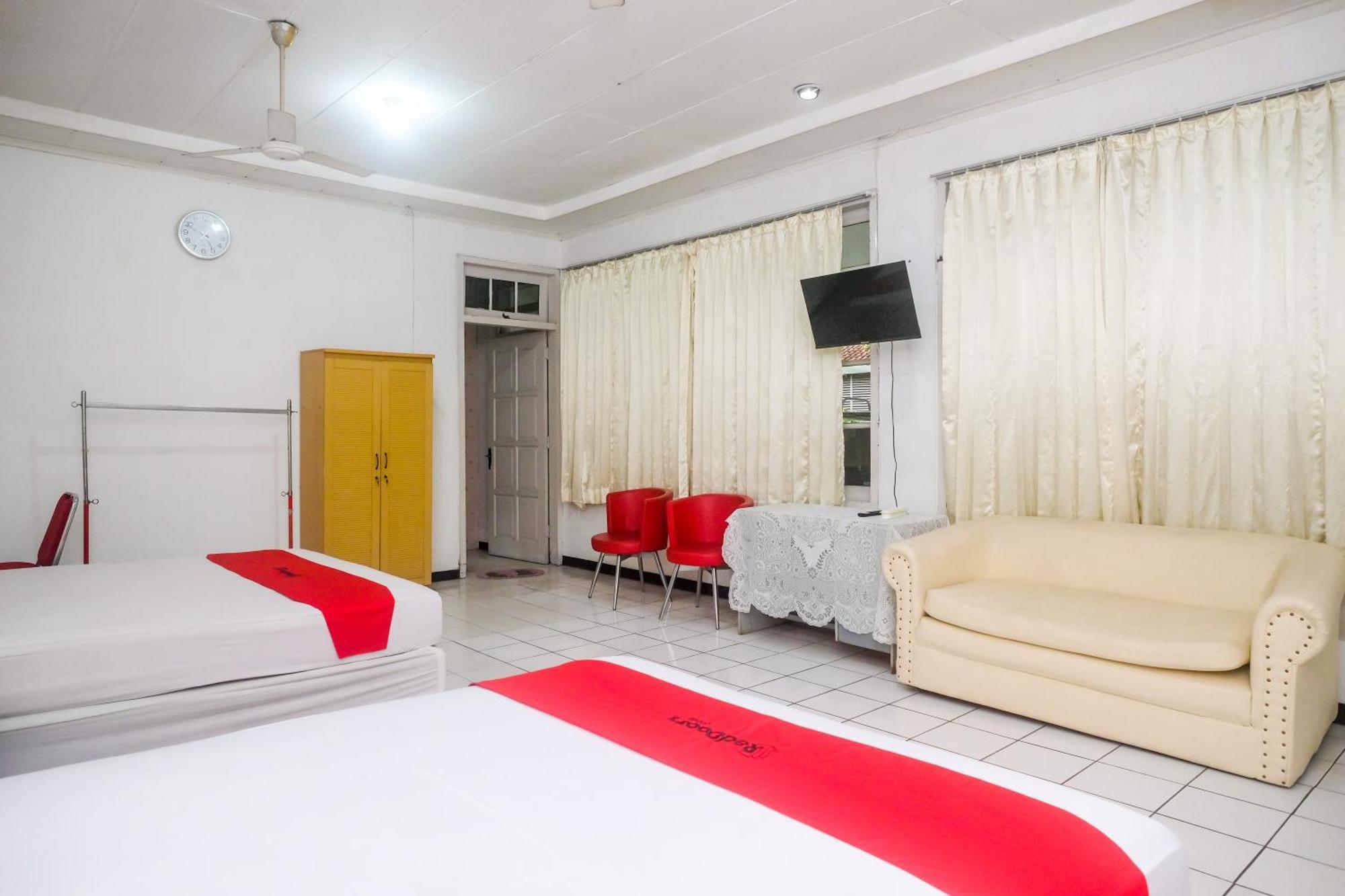 Reddoorz Syariah At Griya Raharja 클라텐 외부 사진