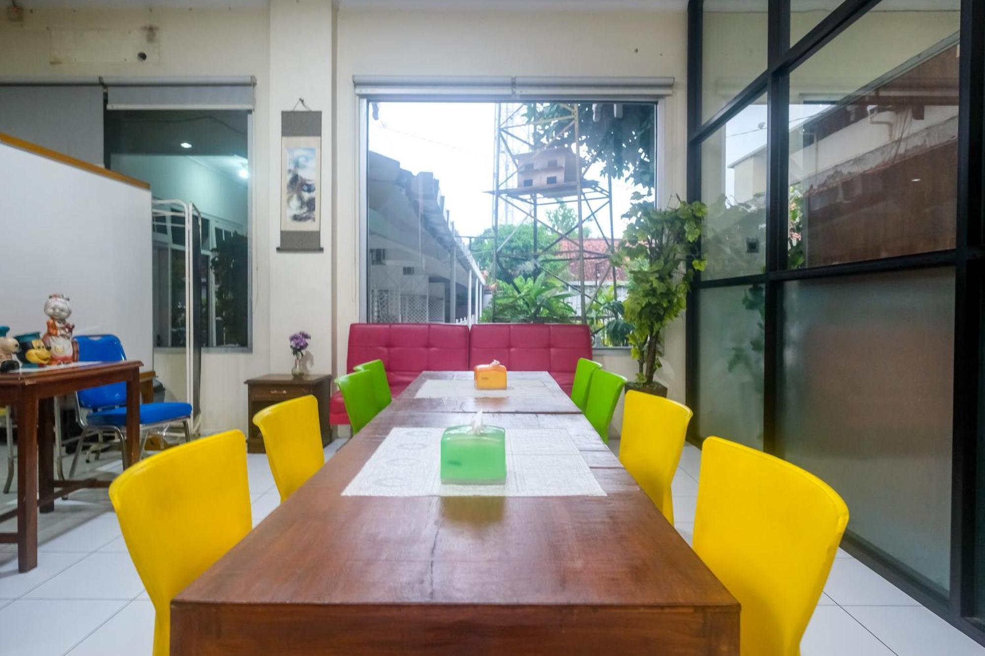 Reddoorz Syariah At Griya Raharja 클라텐 외부 사진